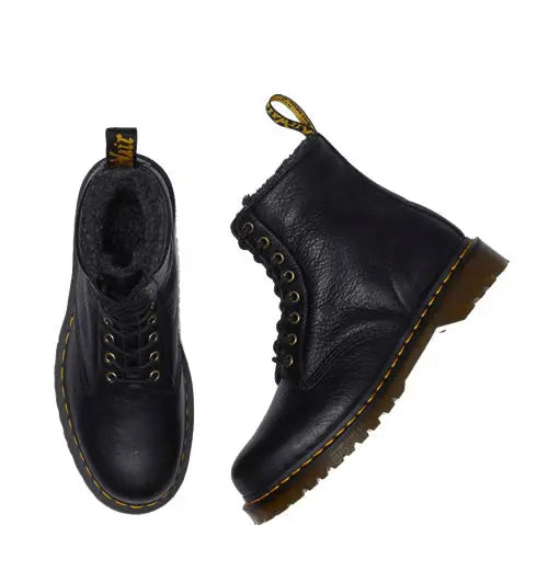 1460 Grizzly - Black Leather Boots