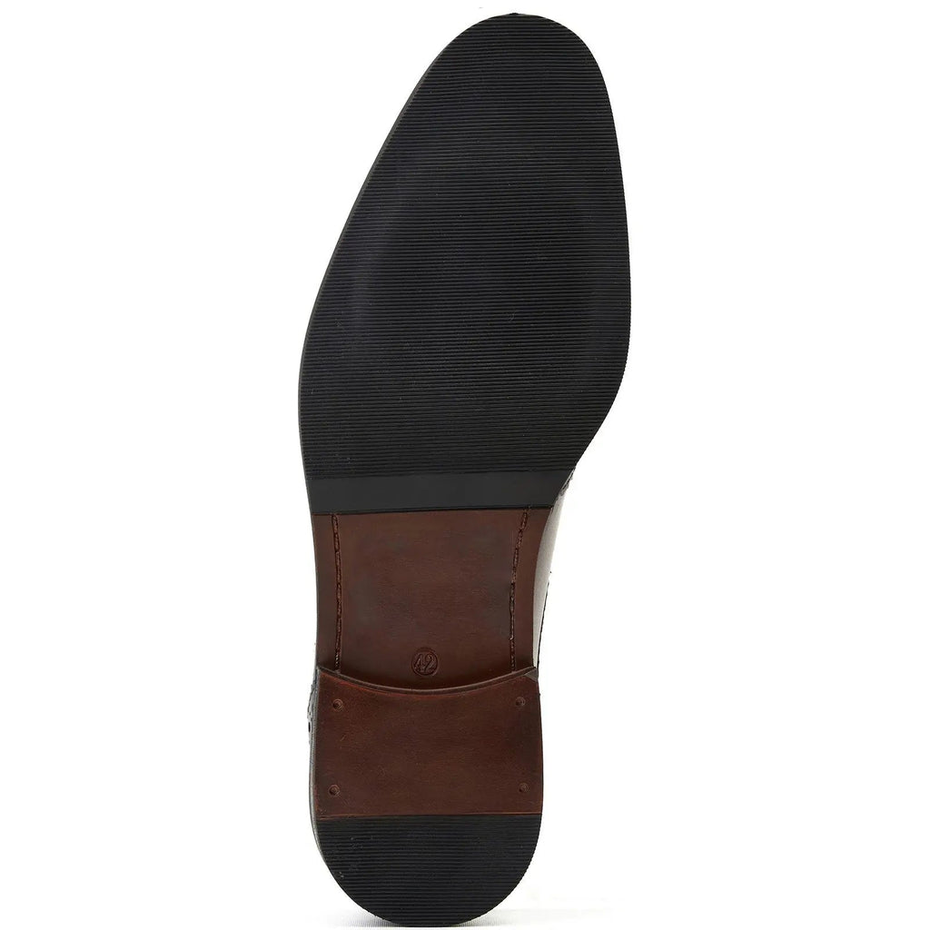 Pocket Brogue Shoe