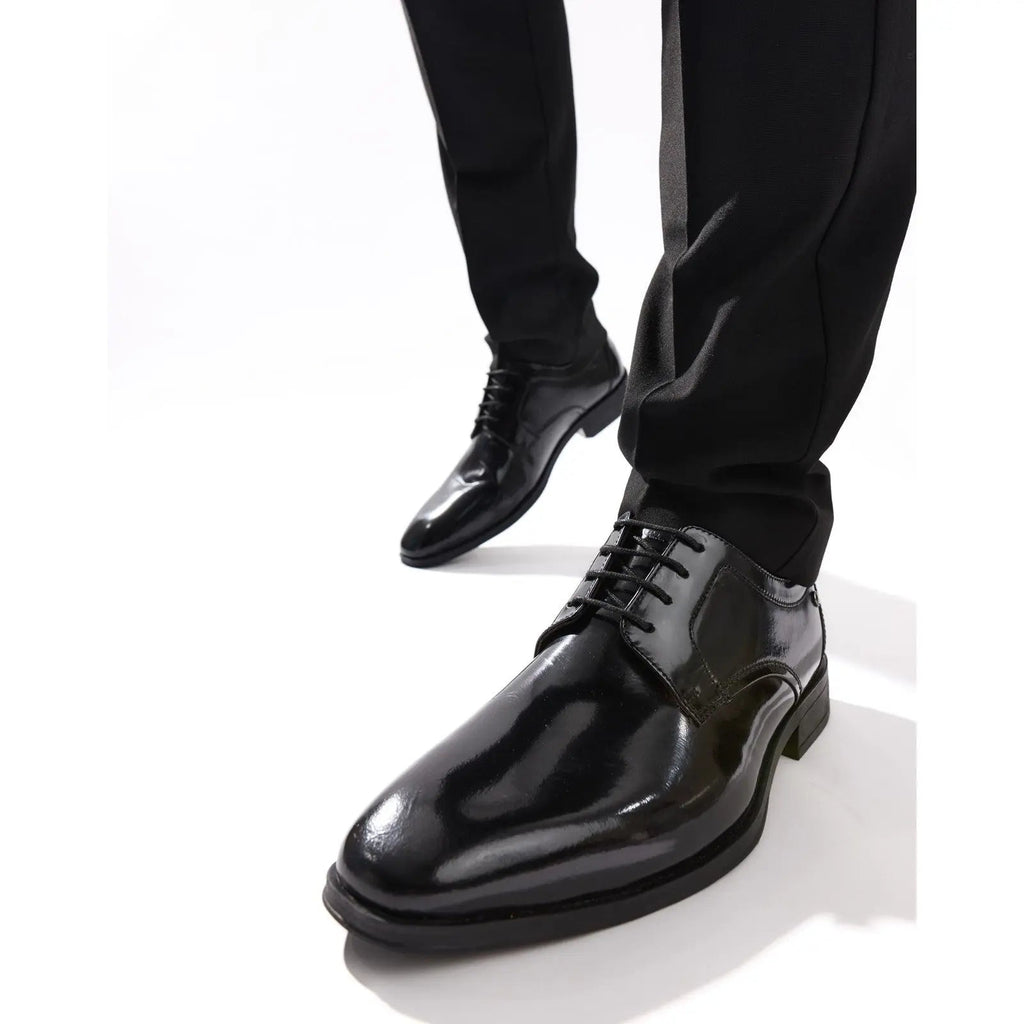 Dome Lace Up Shoe