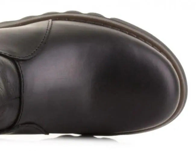 Mol 2 - Black Leather
